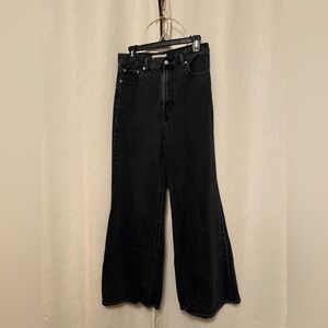 Levi's High Rise Loose Flare Jeans